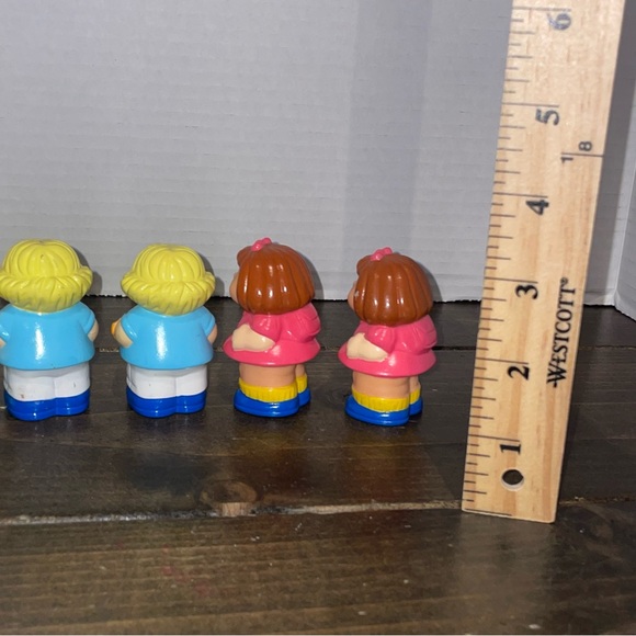 1998 Shelcore People Figurines Lot - Picture 4 of 7